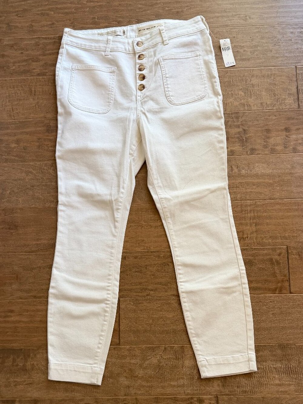 PILCRO NWT white denim high-rise ankle jeans (31W)